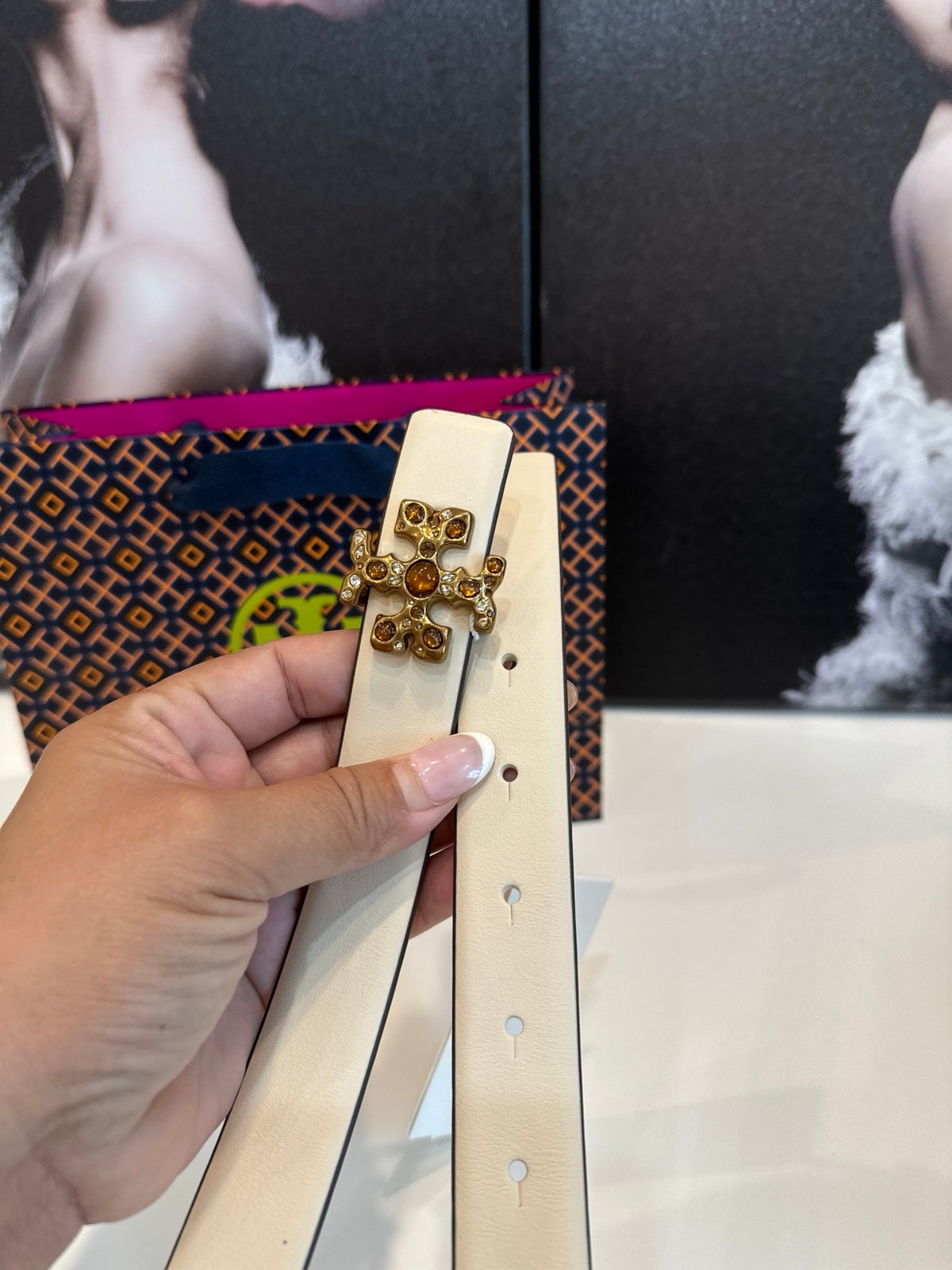 Tory Burch belt size XL