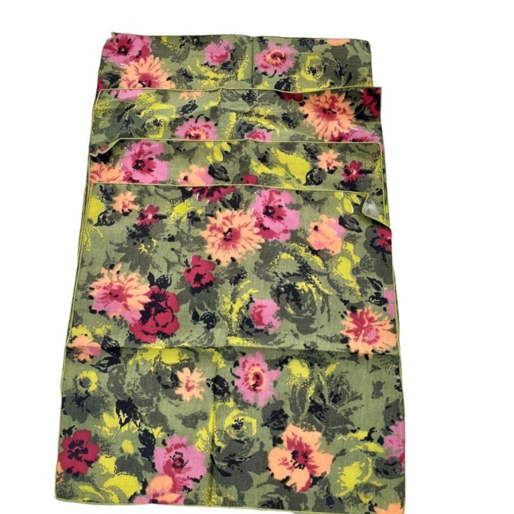 VTG 100% Cotton Napkins Bright Floral 14 Square 4 pc Avocado Green