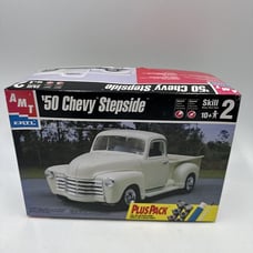AMT '50 Chevy Stepside Pickup Model 1/25 8051 Hot Rod New