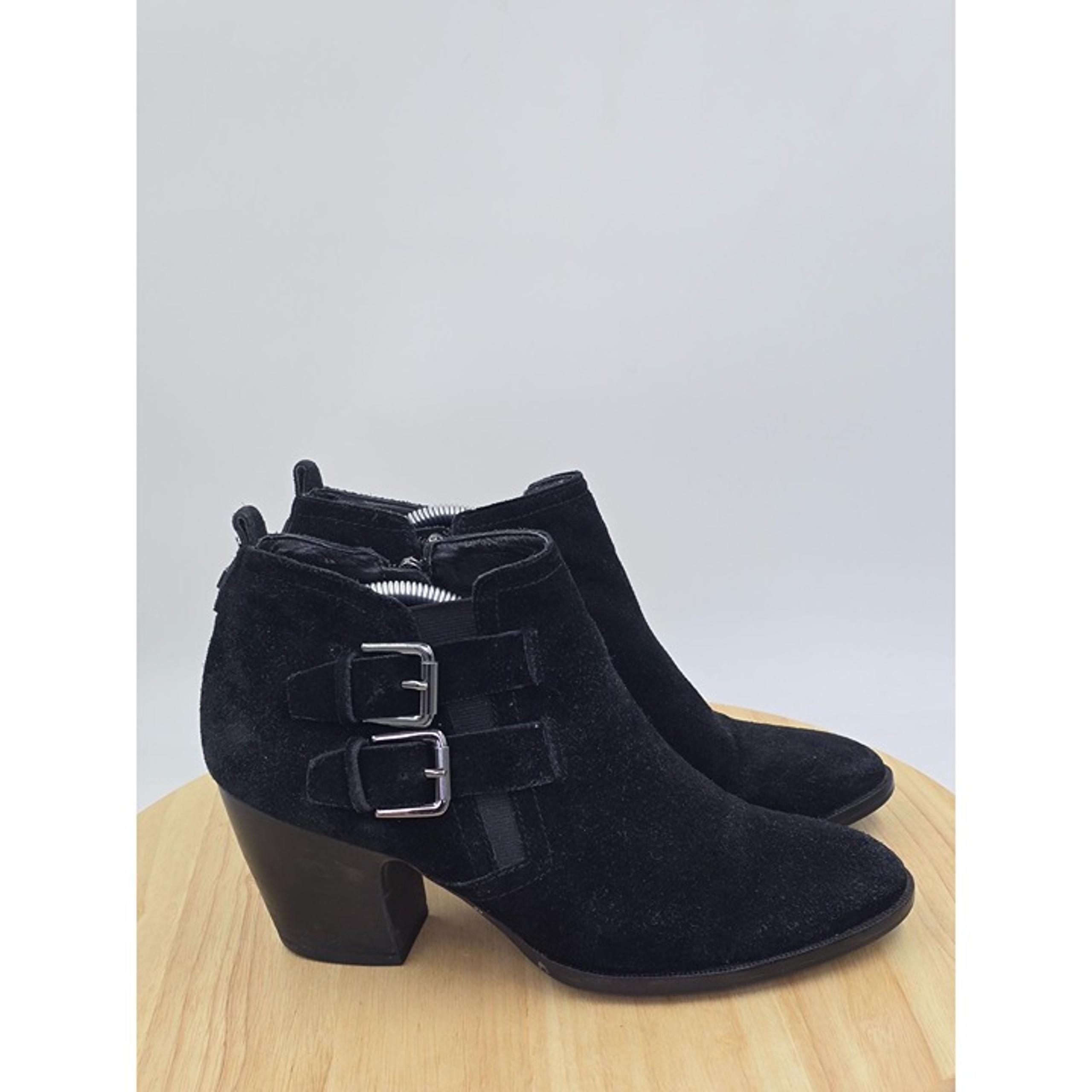 Ivanka Trump Taren Ankle boots black womens size 8.5