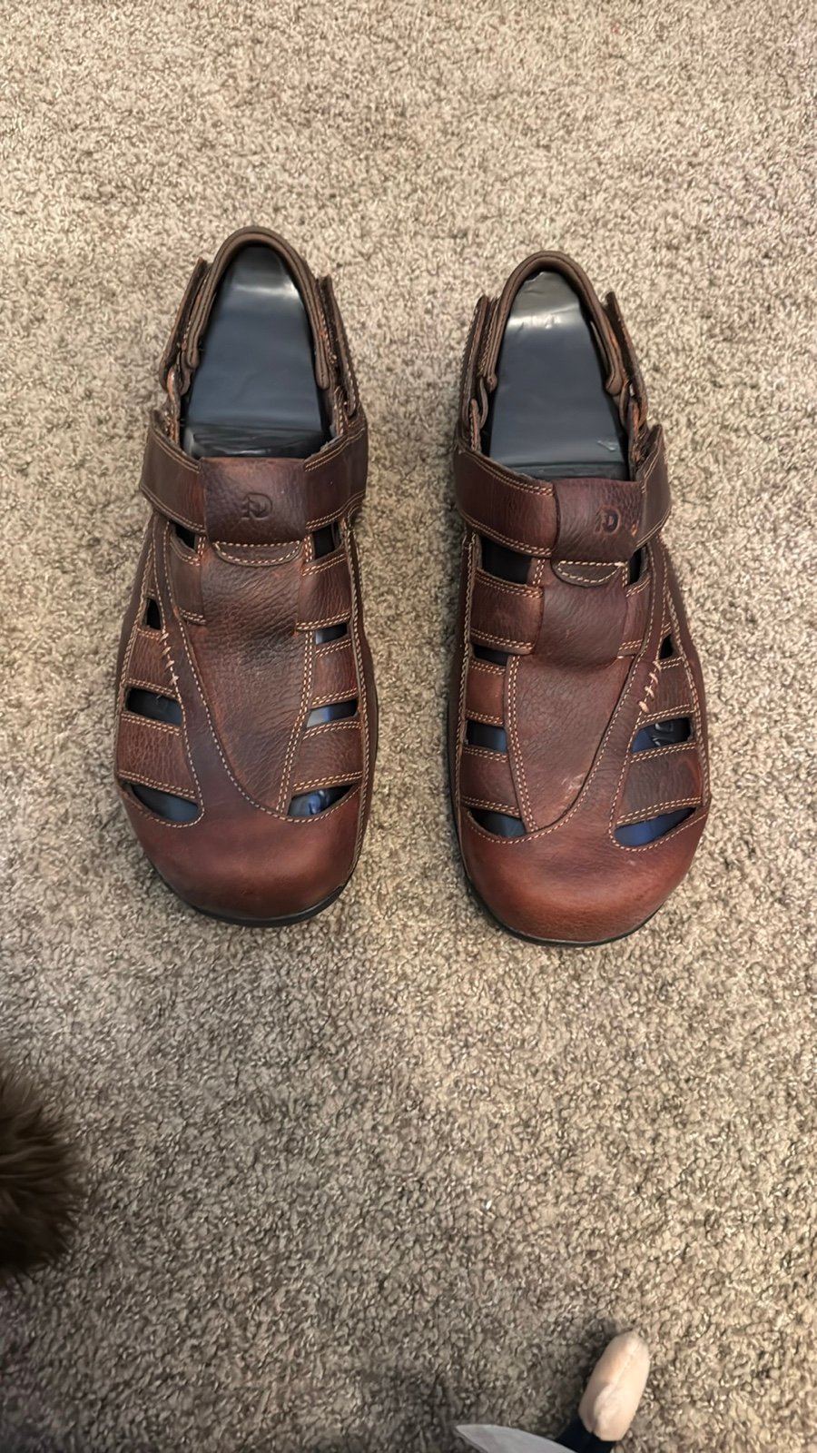 NWT Dunham fisherman’s shoes