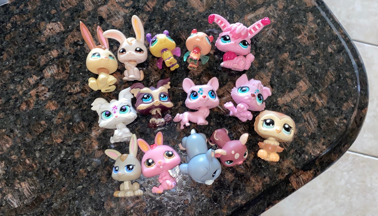 14 piece set littlest pet shop RARE