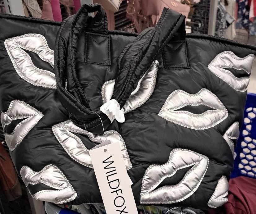 Wildfox Black Tote Bag Silver Lips Puffy Quilted Novelty tote bag