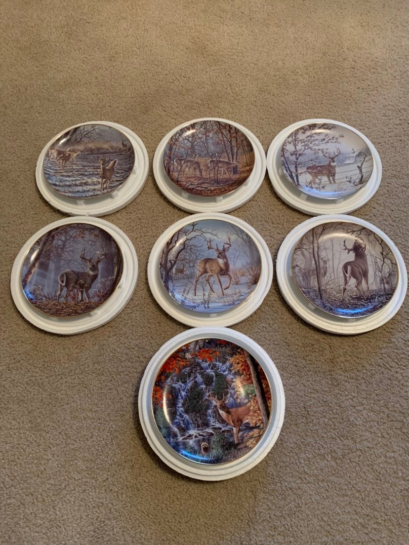 Whitetail collector plates Danbury