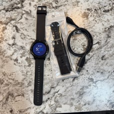 Garmin vivoactive3 golf watch