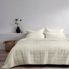 Casaluna heavy weight linen quilt Q