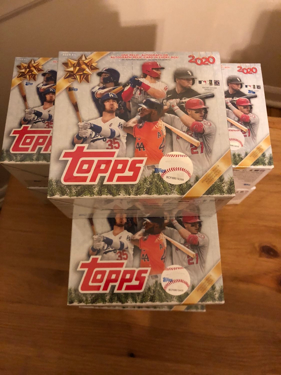2020 Topps Holiday MLB baseball Mega box