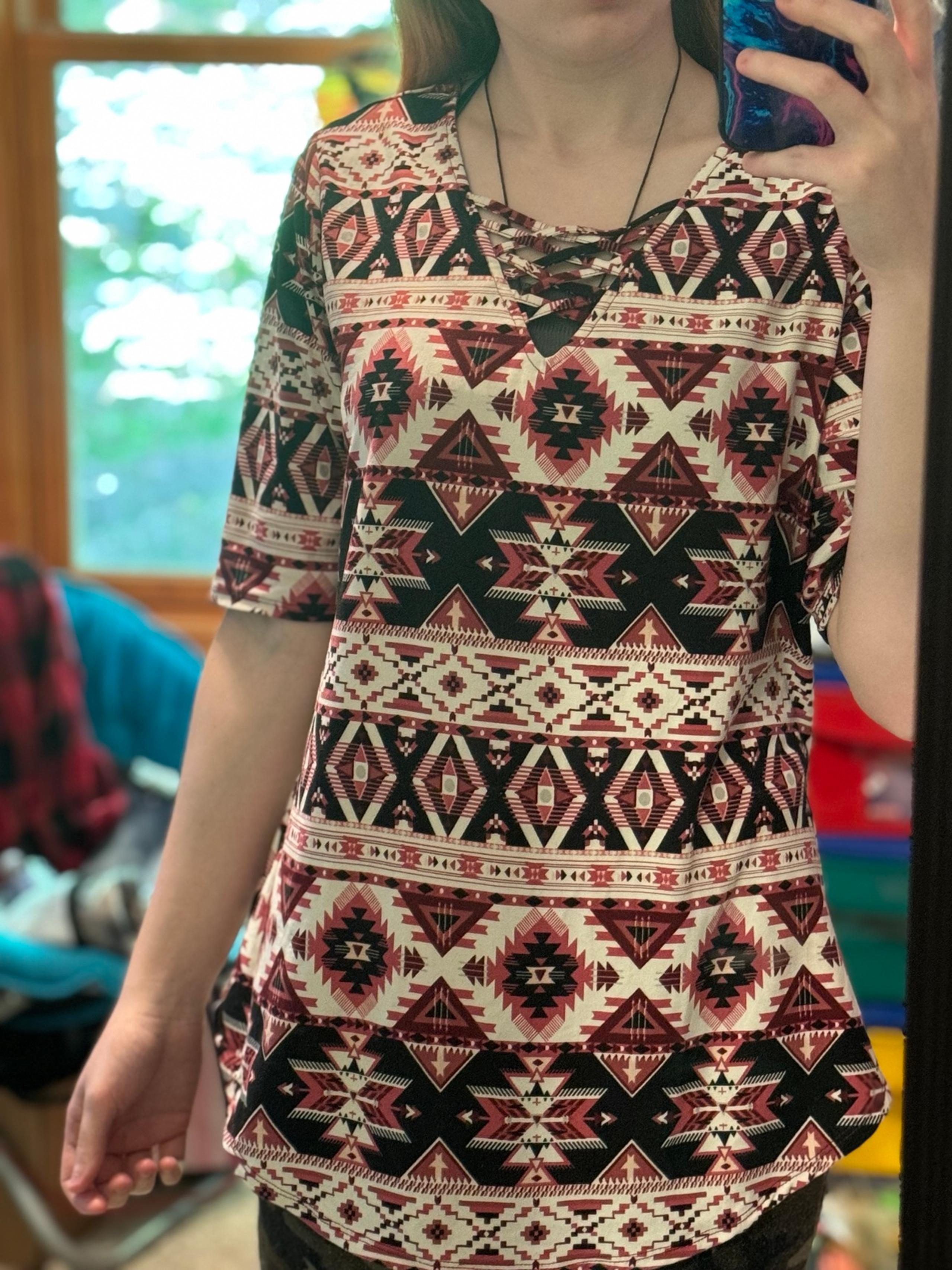 Women’s XL No Boundaries tunic top