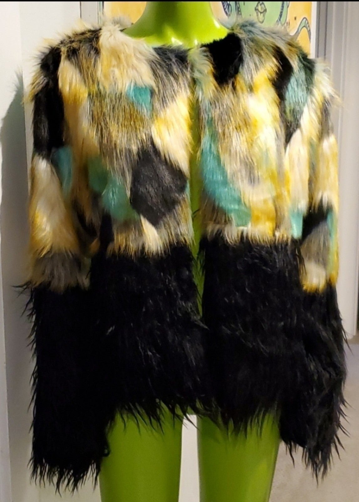 NEW W/TAGS faux fur, groovy jacket  2X= CLOSET CLOSING/ FINAL PRICE