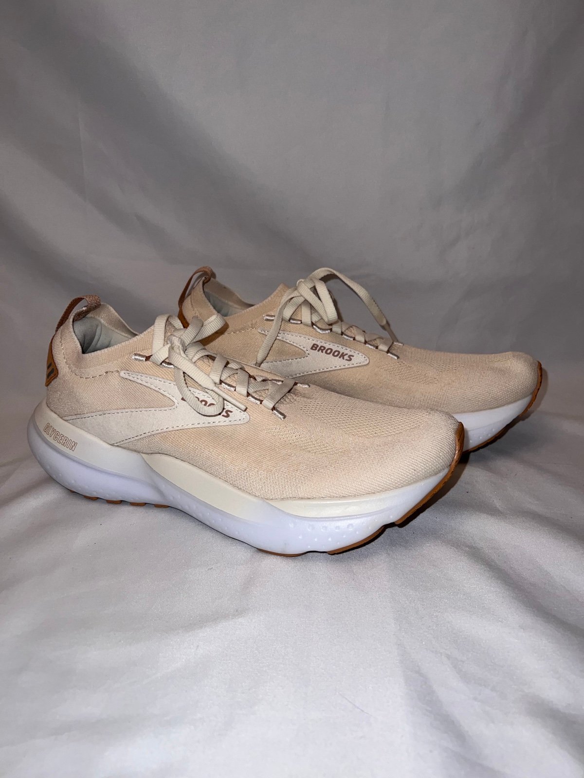 Brooks Glycerin StealthFit 21 'Marshmallow' Womens Size 9.5 Running 1204101B103