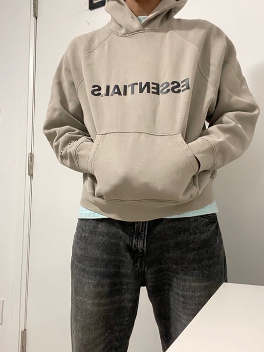 Cropped Classic Essentials Hoodie