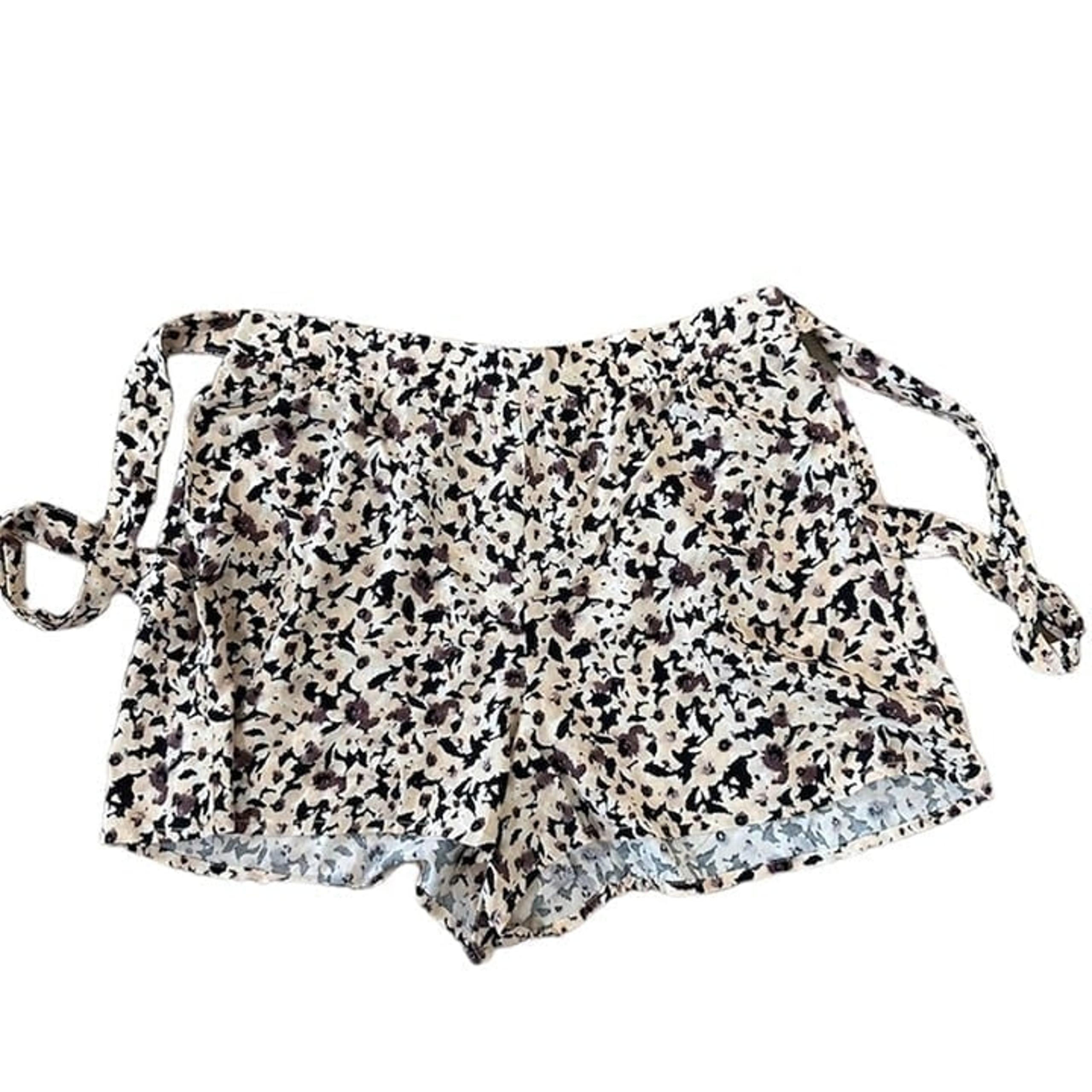 Primark Women's Beige & Black Floral Pull-On Shorts with Waist Tie Size 10 NWT