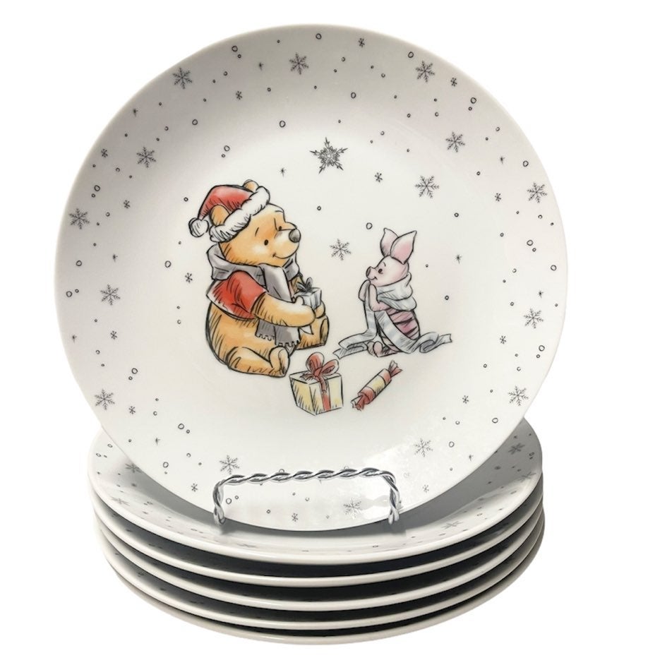 Disney Winnie The Pooh Christmas Salad Plates Set of 6