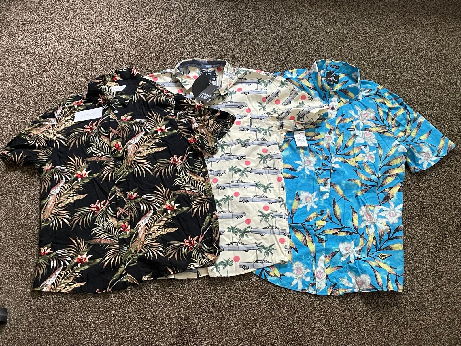 NWT Lot of 3 Men’s Large Hawaiian Shirts