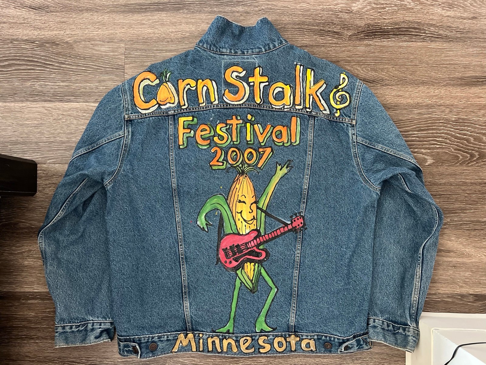 Levi Strauss Uni-Sex 00’s Graffiti Denim Jacket Minnesota Festival Size XL