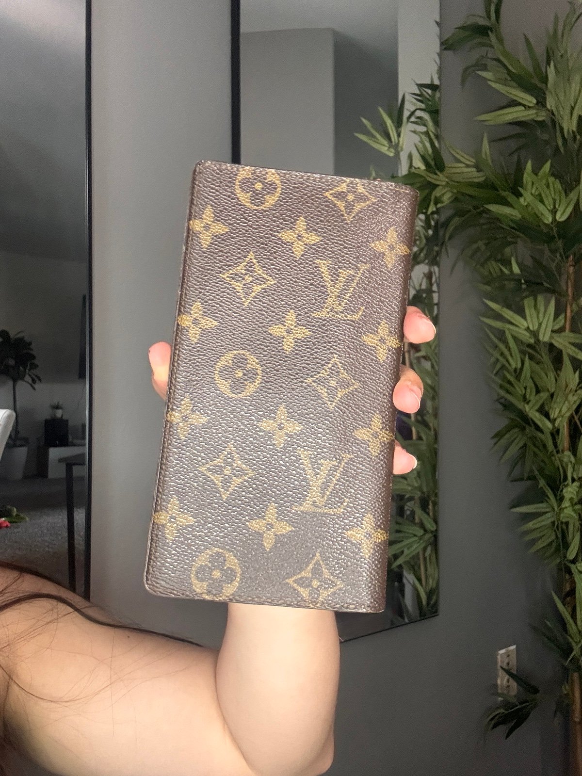 Authentic Louis Vuitton monogram Long Bifold Wallet