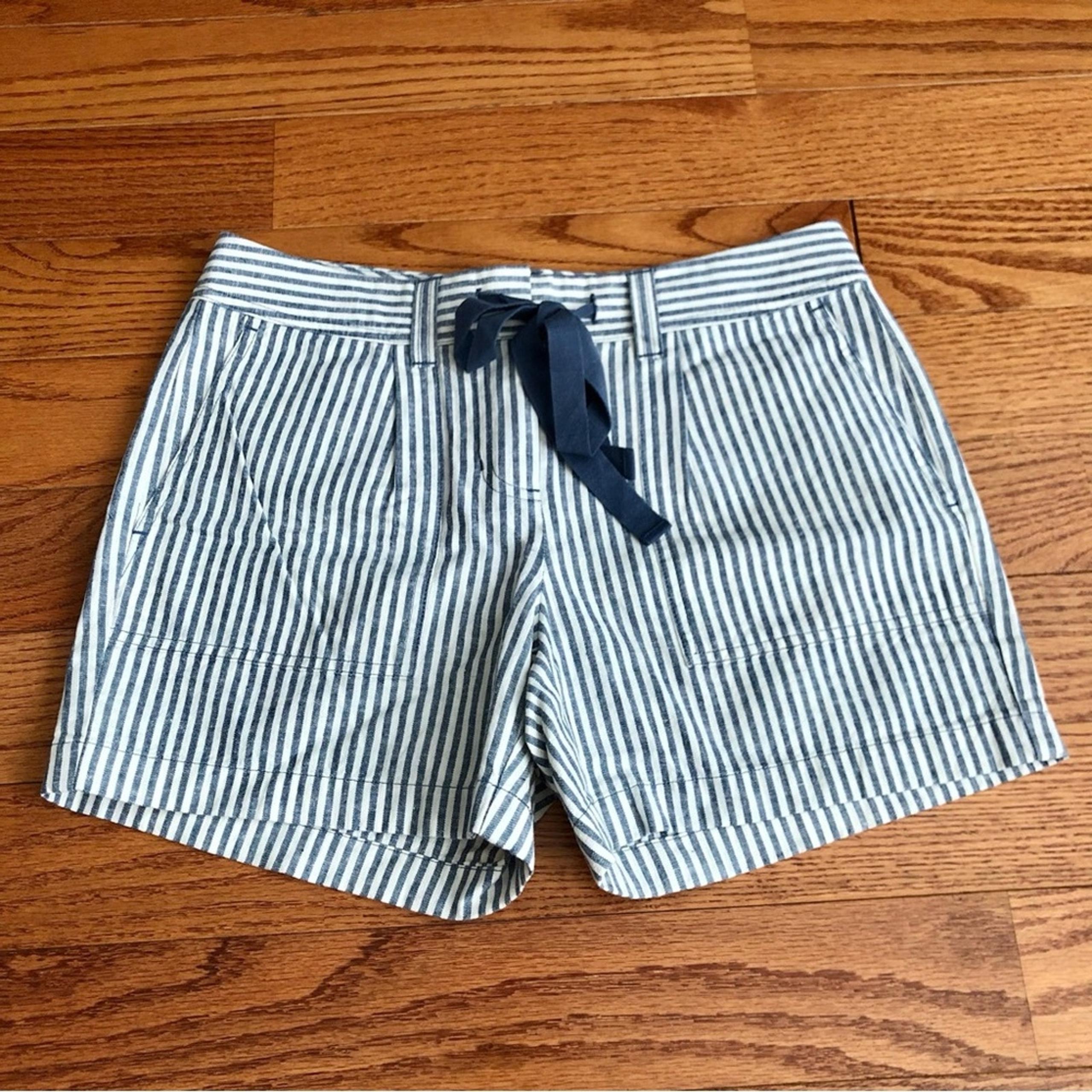 LANDS’ END Blue White Striped Linen Blend Drawstring Shorts Women’s Size 4 NWOT