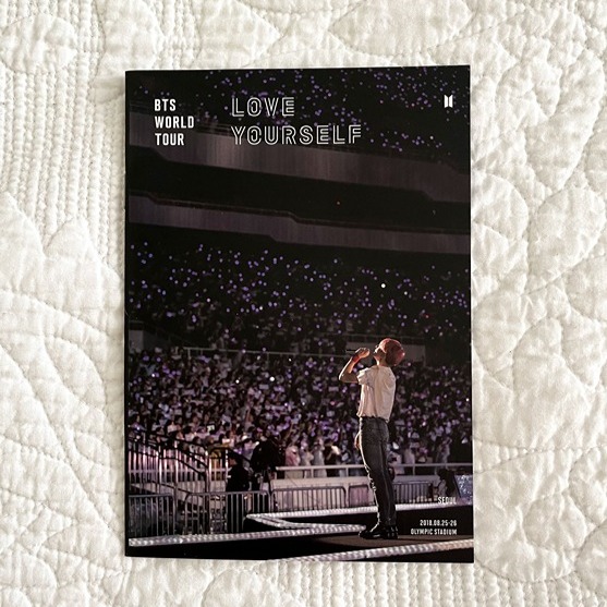BTS Official Love Yourself Seoul Blu-Ray Jungkook Photobook