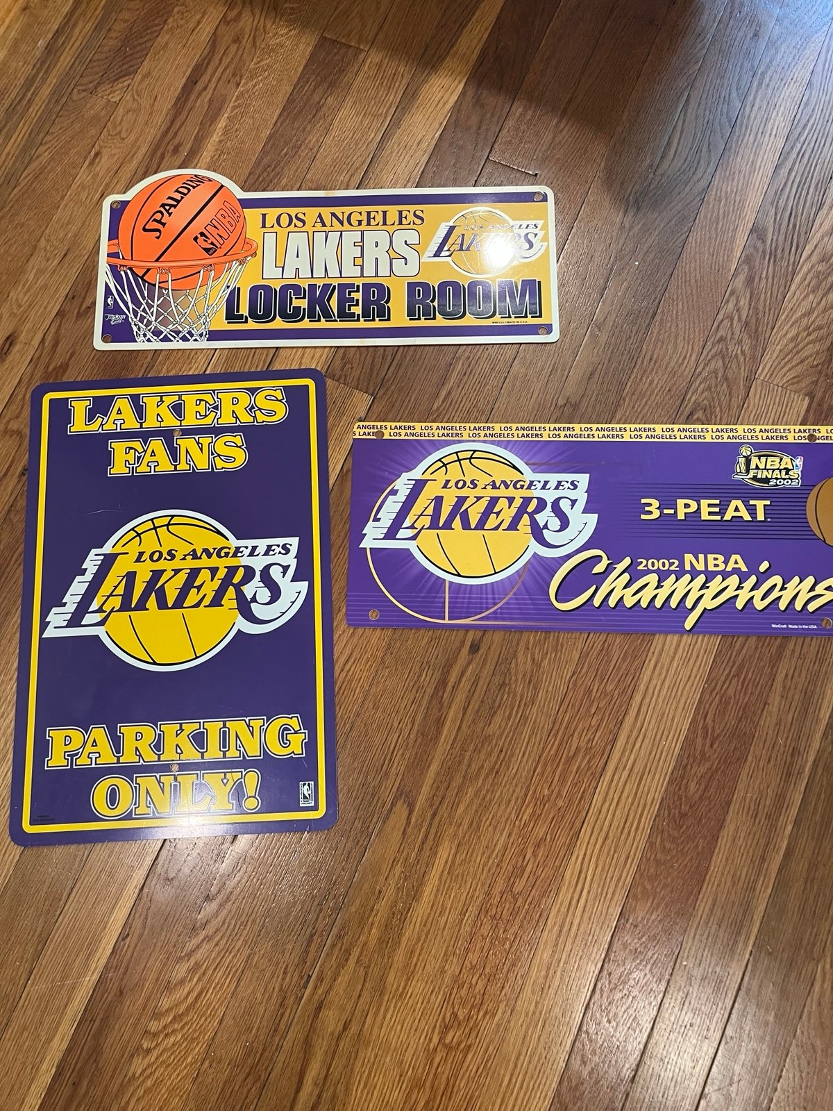 Lakers signs (all three)