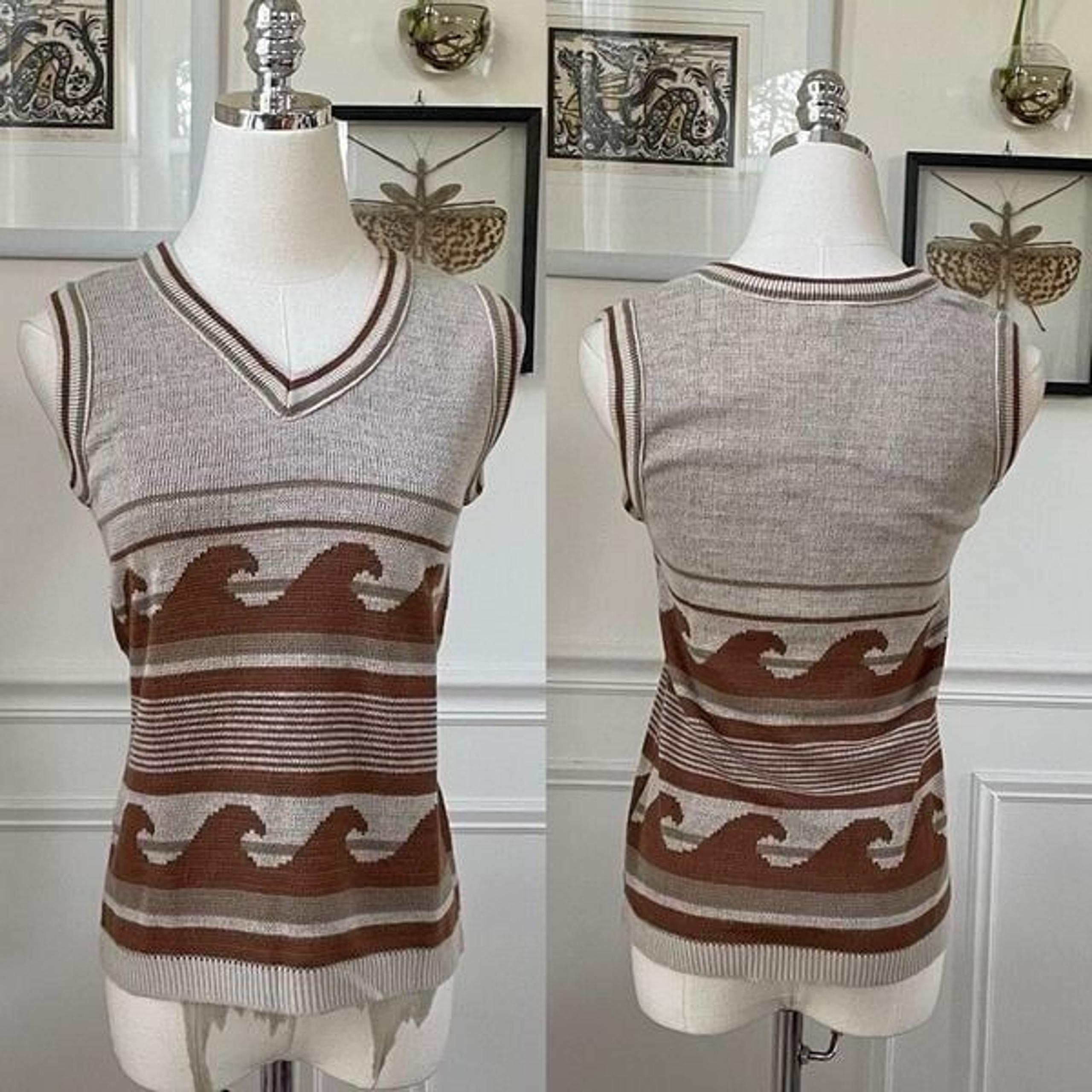 Vintage 70s Campus Casuals Brown Wave Sweater Vest XS