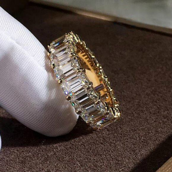 NEW 18K Gold Diamond Eternity Ring