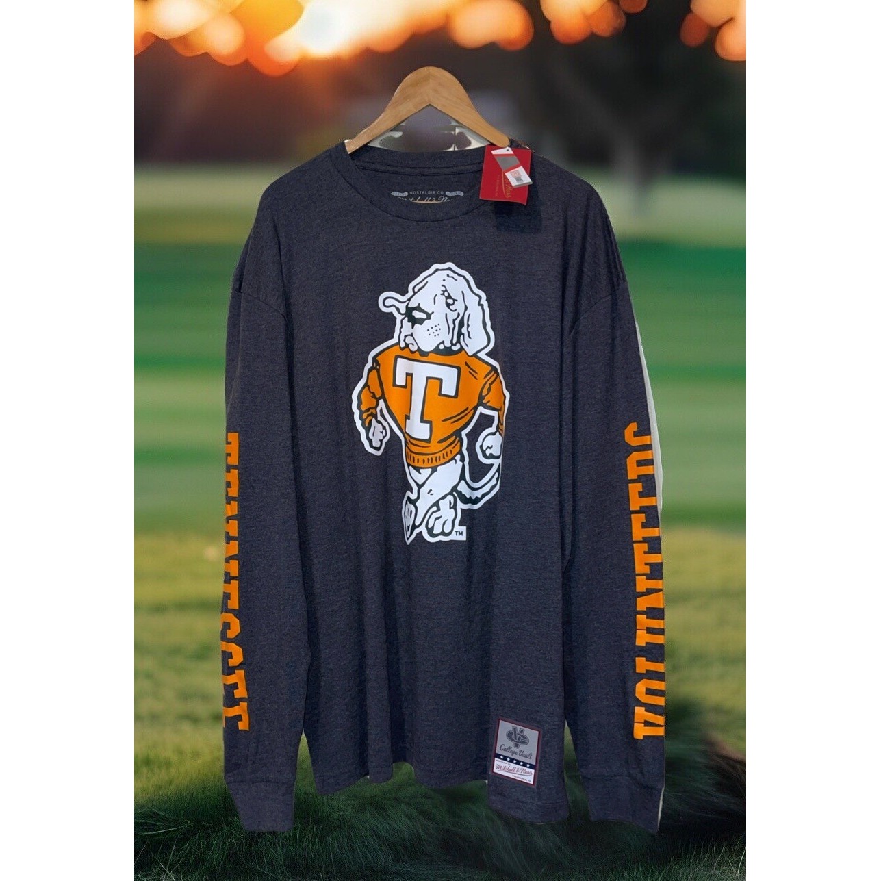 Mitchell & Ness Tee Shirt Men XXL Tennessee Volunteer Long Sleeve College Vault