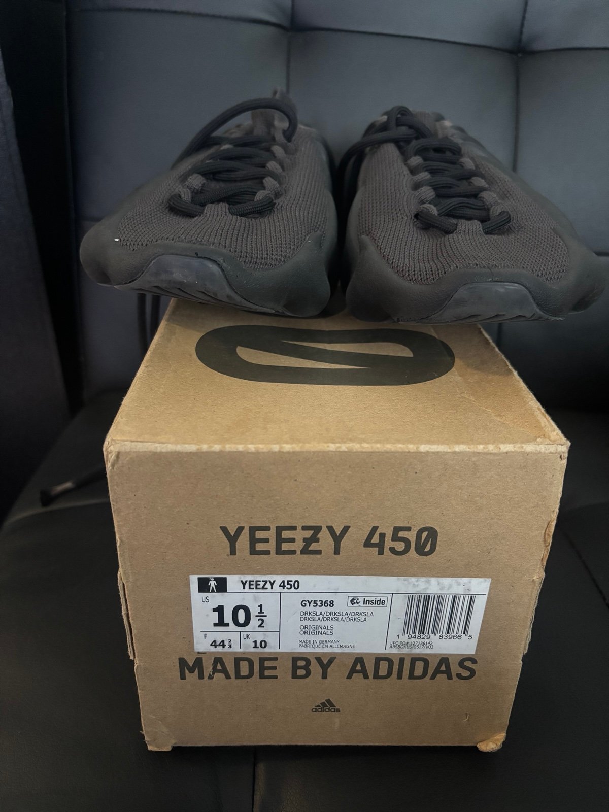Yeezy size 10.5