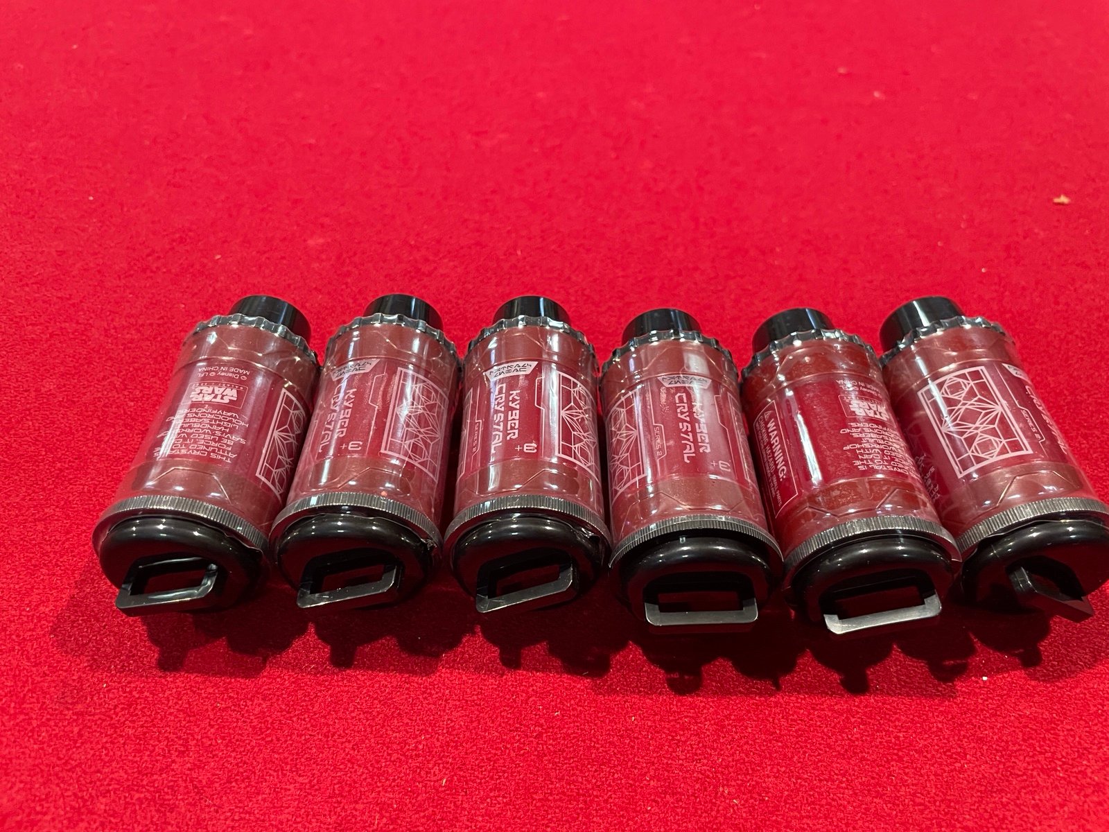 Disney’s Galaxies Edge Red Kyber Crystals unopened still sealed x6
