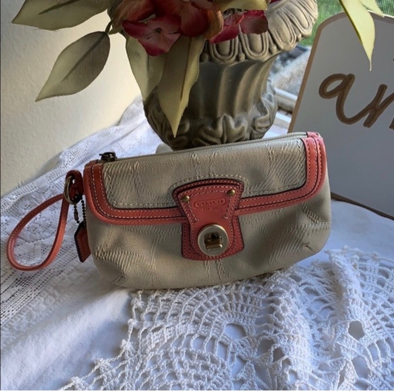 Coach Wristlet Pre Owned