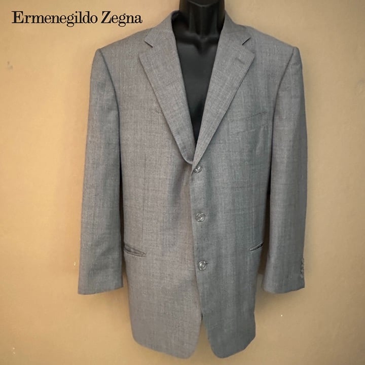 Zegna Microplaid Light Gray Blazer EU 56R / US 46R Made in Italy Gently worn