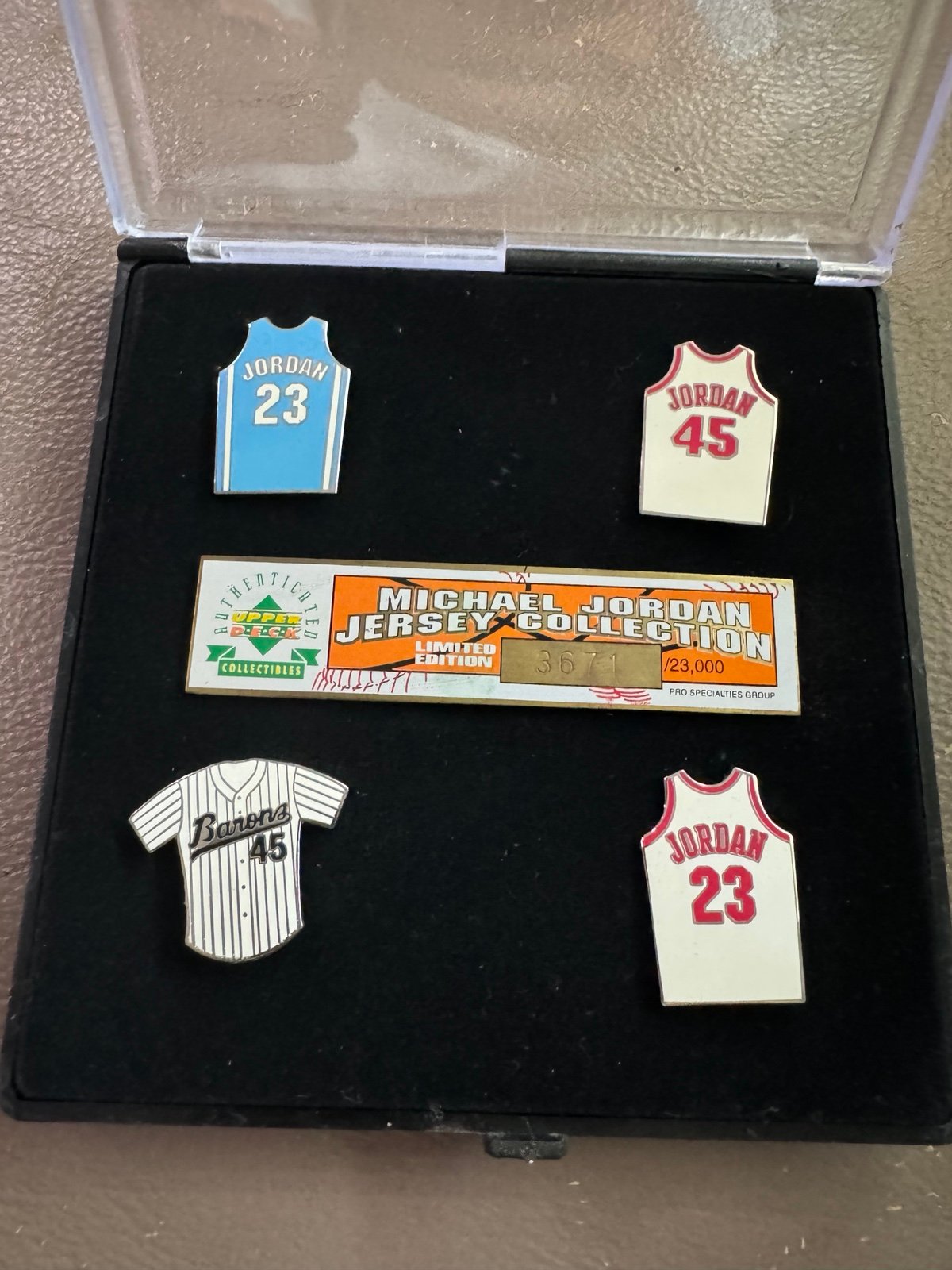 Limited edition pin set #3671 of 23,000 Pins of his jerseys from the Bulls, UNC
