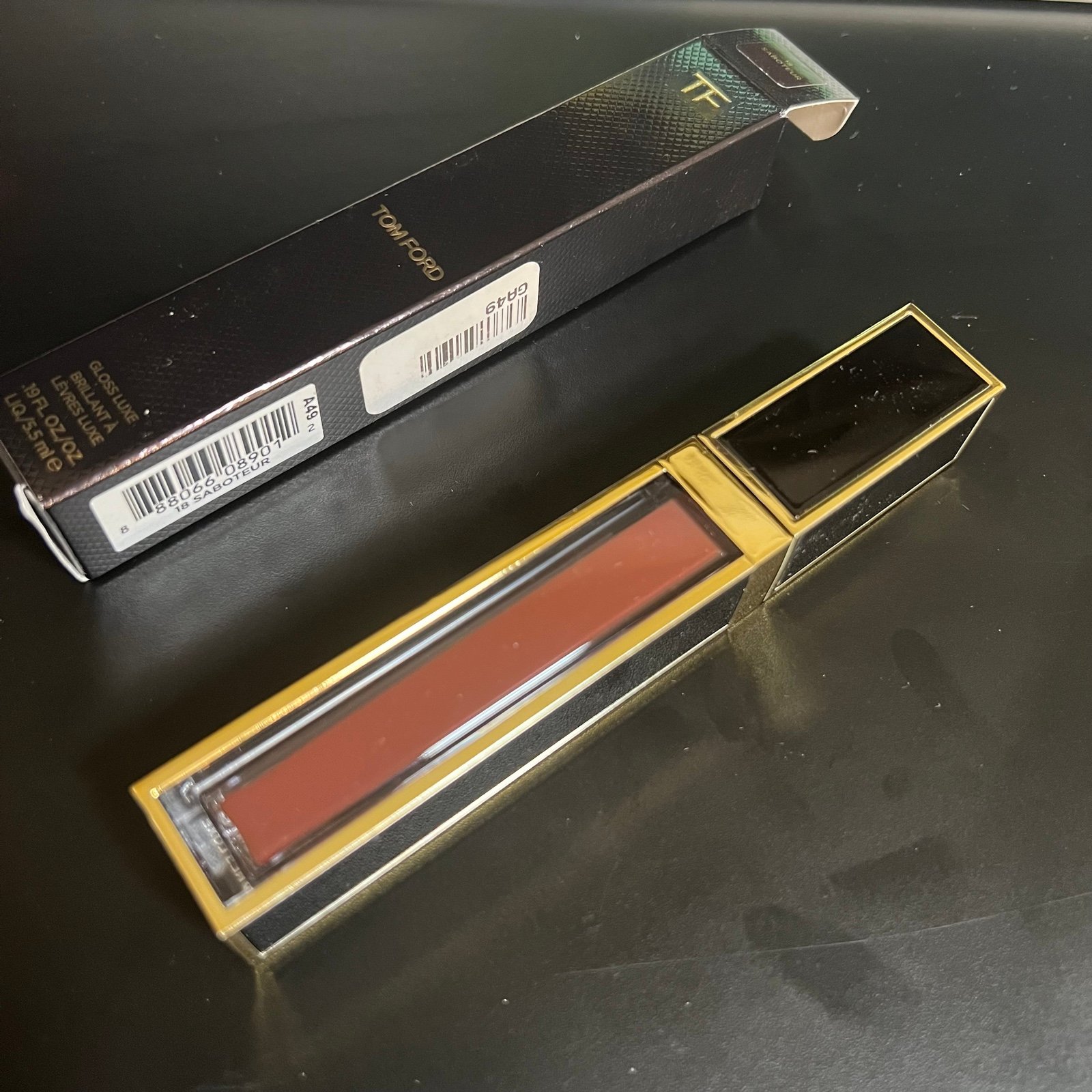 Tom Ford Gloss Luxe Lip Gloss - 0.19oz/5.5ml #18 SABOTEUR - NIB discontinue