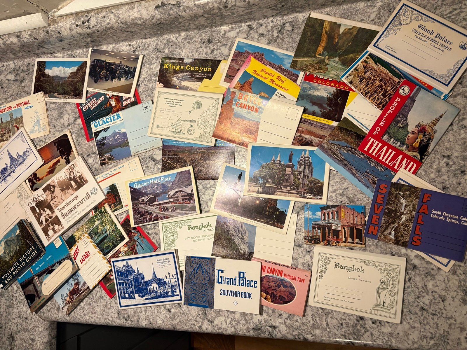 Old Vintage Postcard Photo Estate Collection Used/Unused Vacation Travel Books