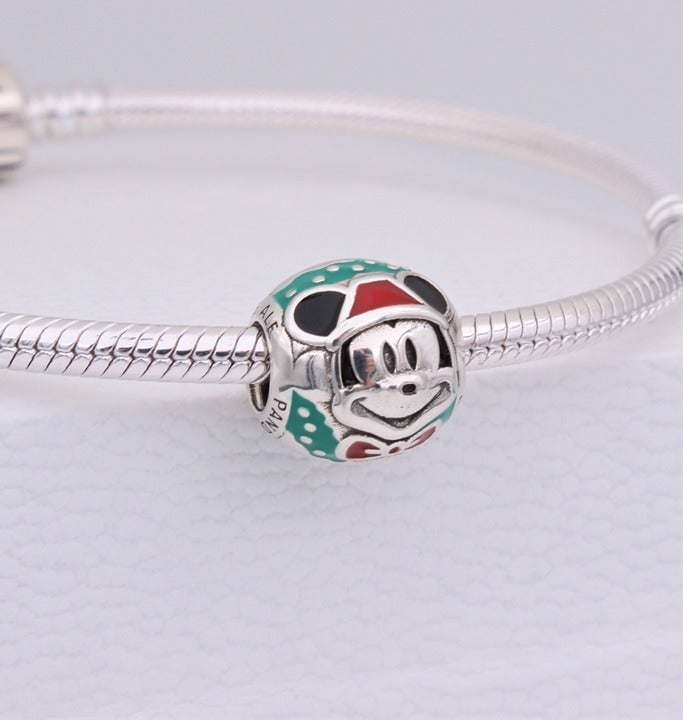 New PANDORA Disney Santa Mickey Mouse Christmas Charm