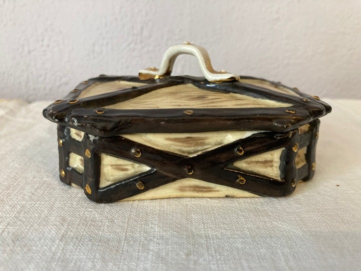 Victorian Antique Porcelain Fairing Match Striker Treasure Box Conta & Boehme