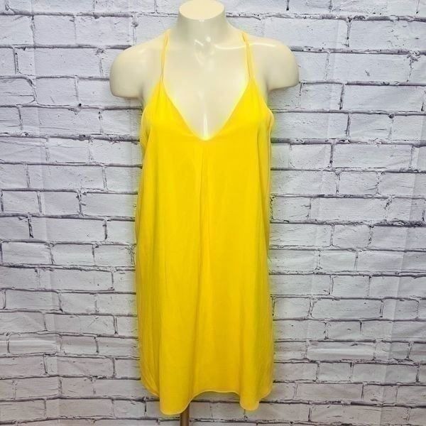 Alice + Olivia Women's Yellow Spaghetti Strap V-Neck Tunic Tank Top Small