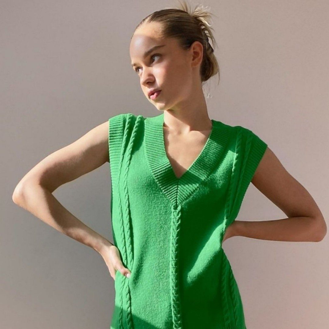 Aritzia Sunday Best Women 2XS Winston Green Cable Knit Wool Preppy Sweater Vest