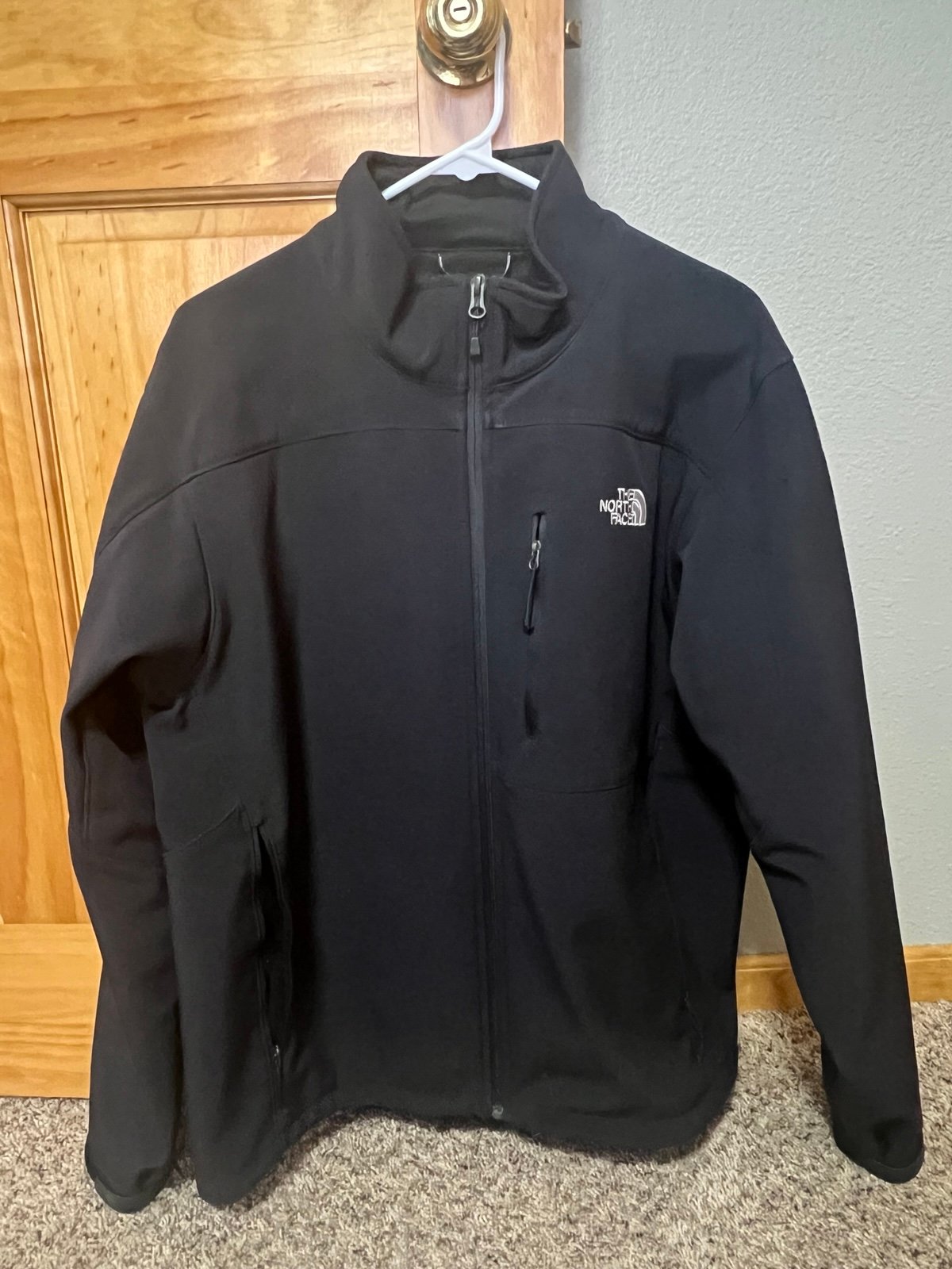 Men’s North Face Jacket
