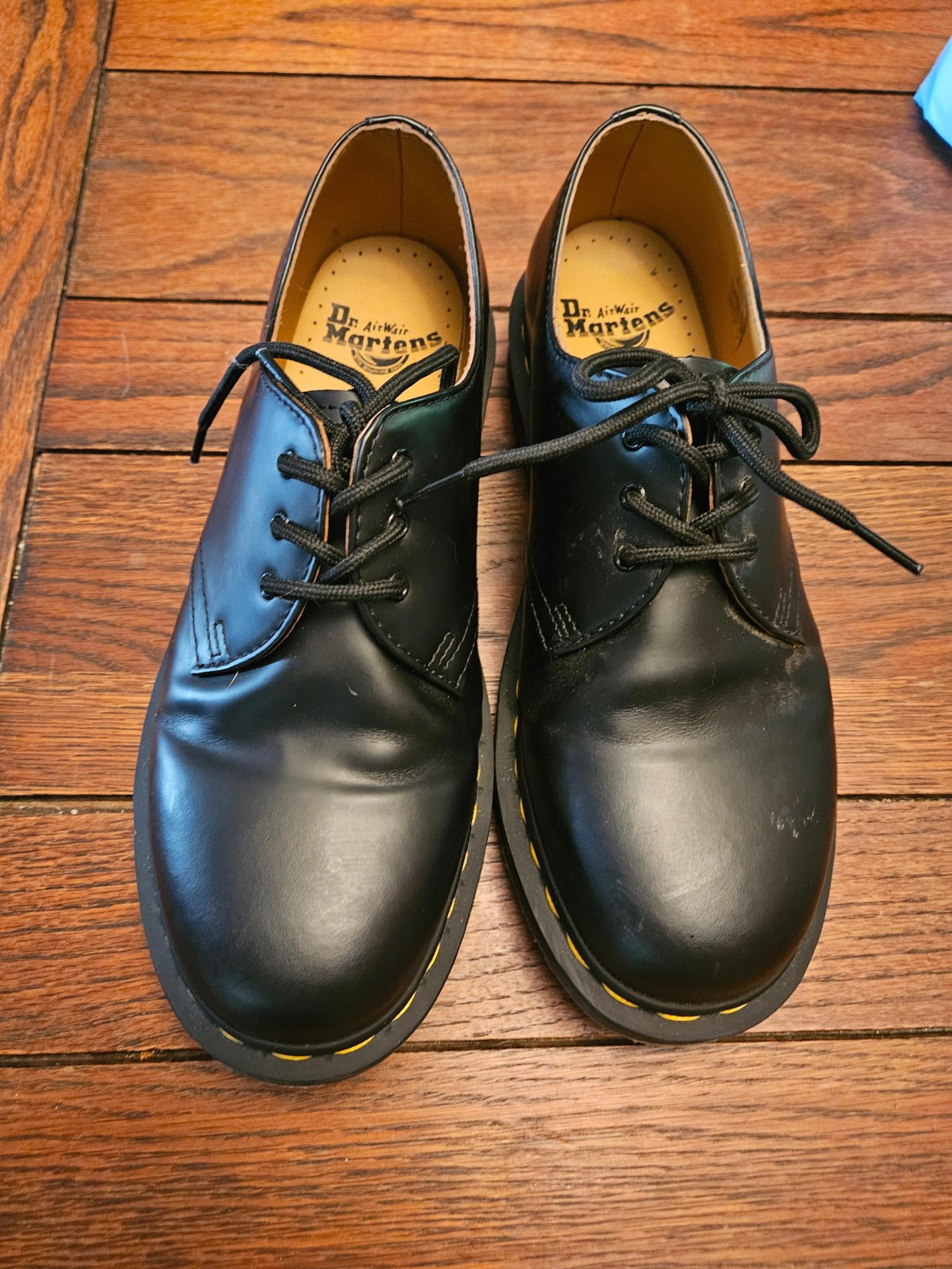 Dr. Martens Smooth Air Wair Loafers - W 9, M 8, Leather Oxfords