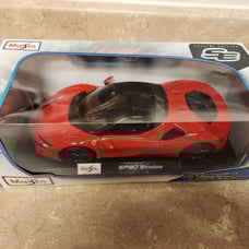 Maisto 1:18 ferrari sf90 stradale diecast