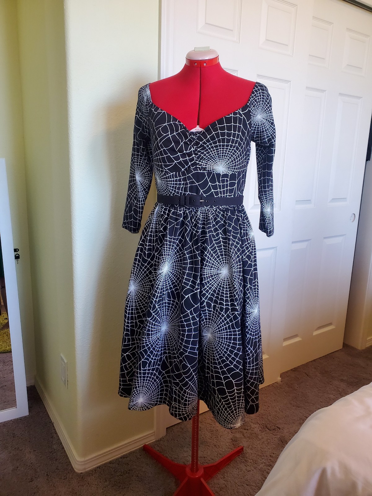 Vixen by Micheline Pitt Spider Web Swing Dress Size Medium
