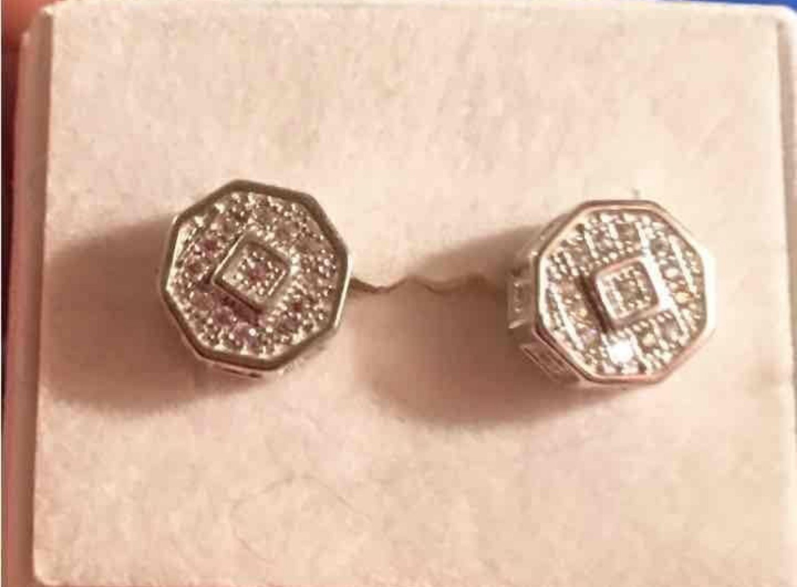Genuine Diamond Earrings 1 tcw