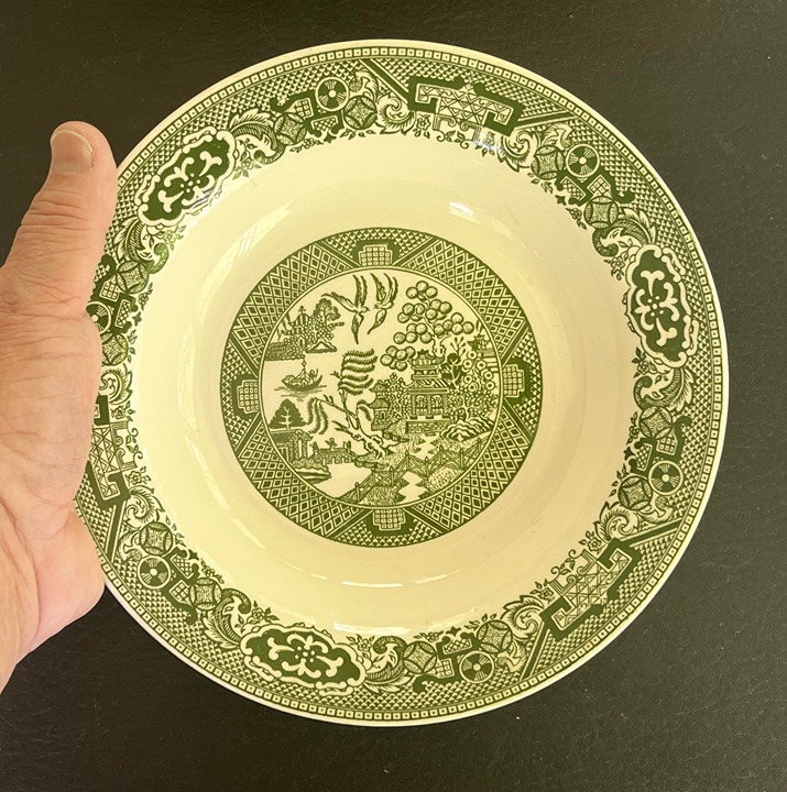 Green Willow by Willow Ware Royal China Round Rim Soup Bowl 8 1/2 GGW