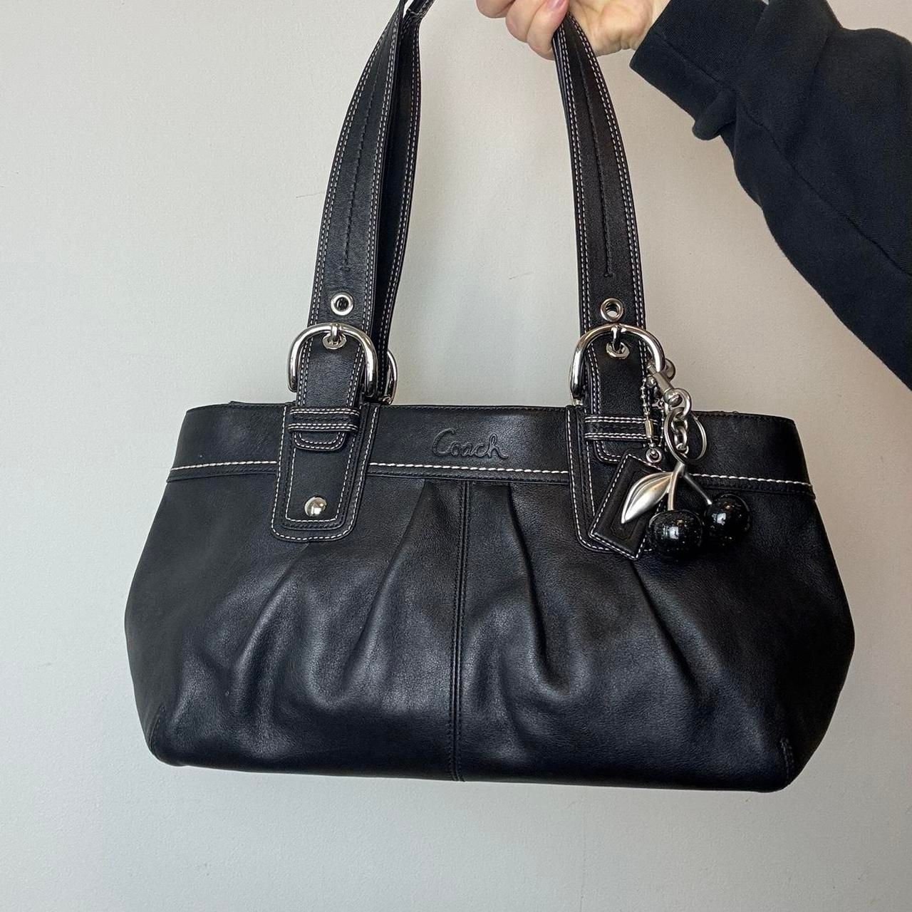 Vintage y2k 2000s Coach Soho Leather large tote shoulder bag