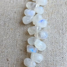 6*10mm natural tear drop moonstone strand