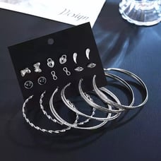 Fashion Accessories / Earrings -9 PAIRS