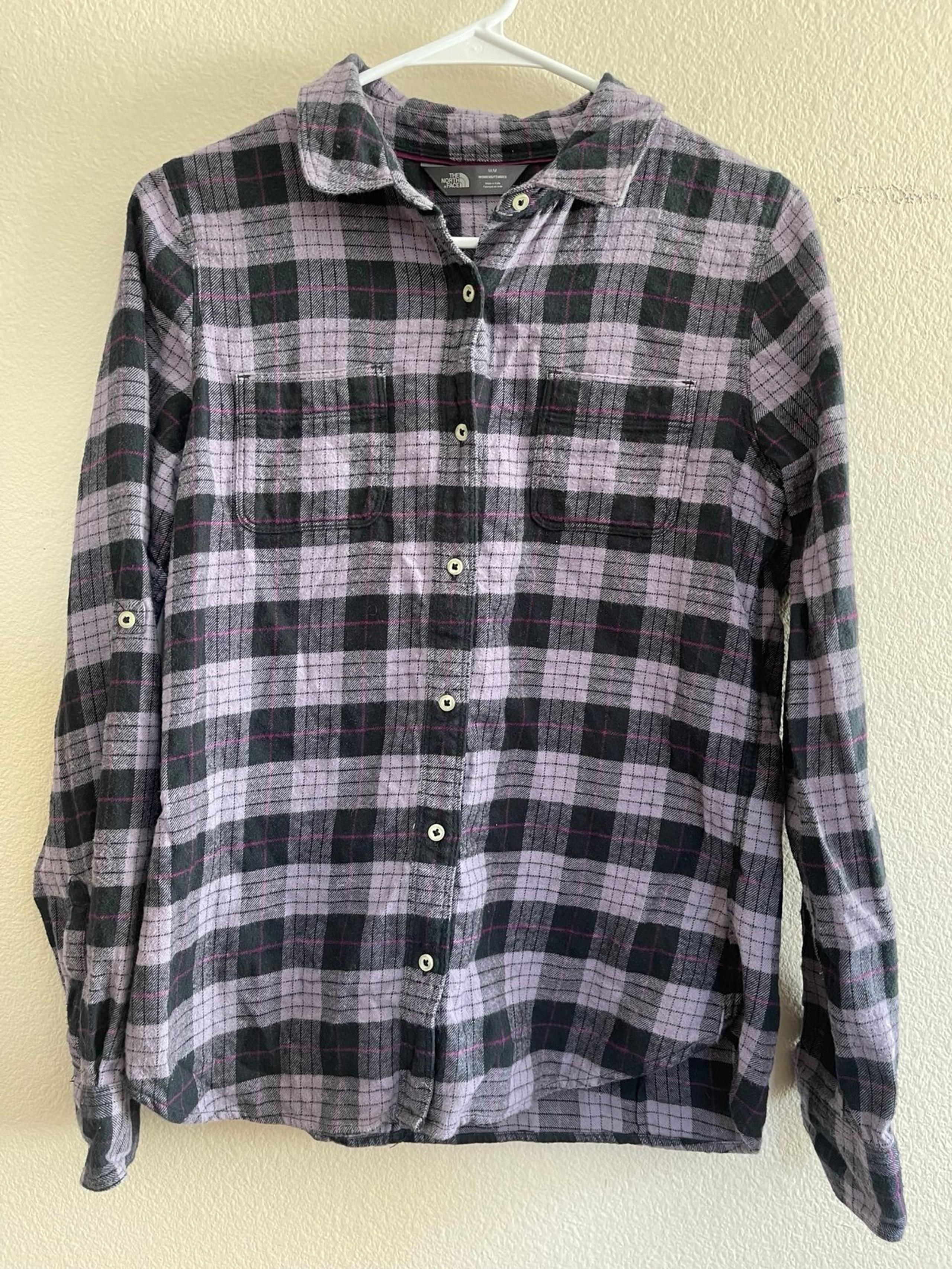 North Face Women’s Purple Button Down Flannel size Medium