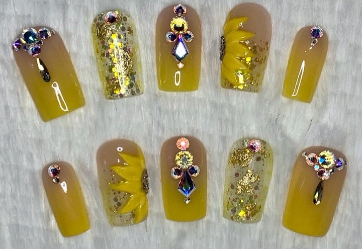 Sunflower Crystals Press On Nails
