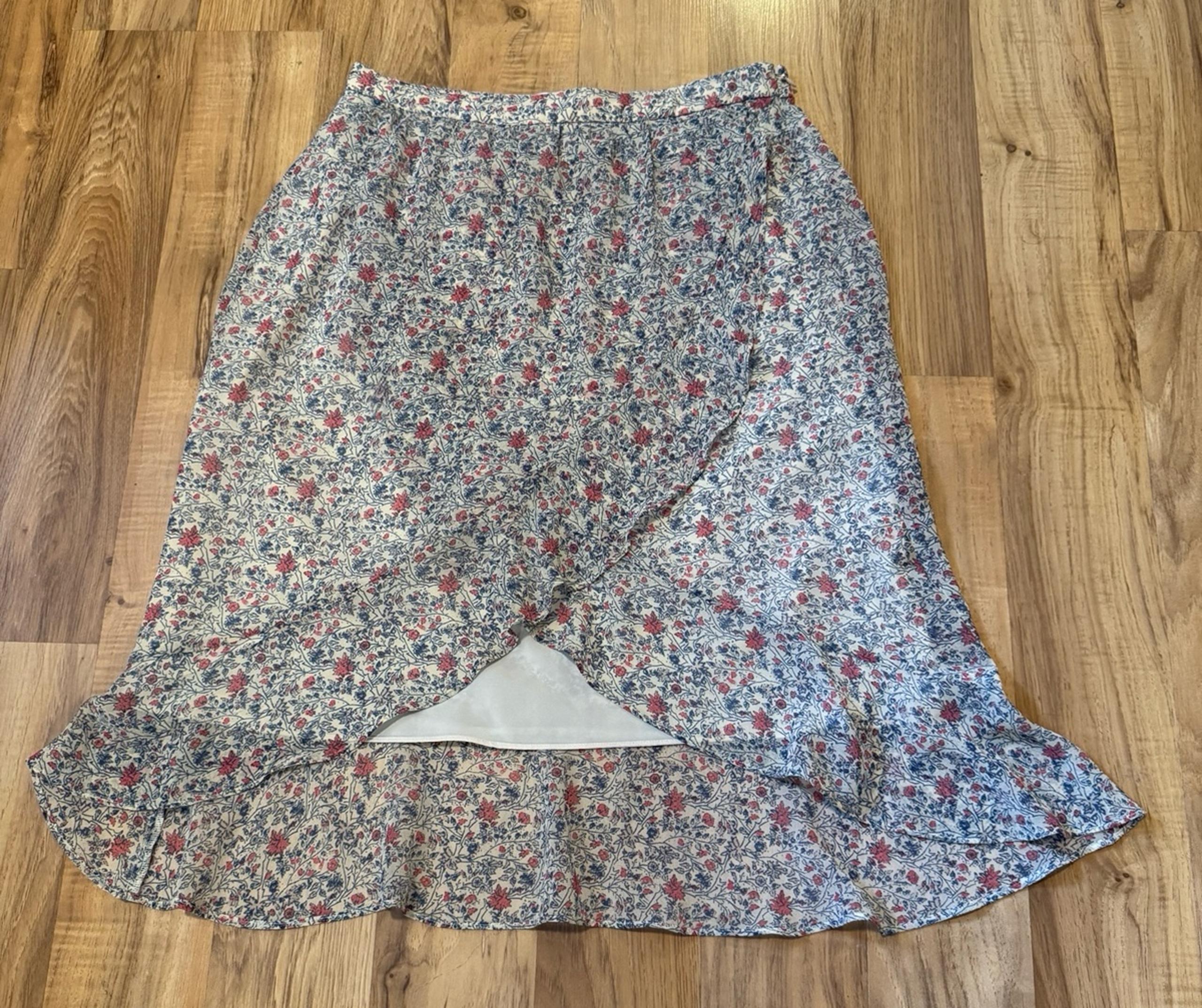 Faux-Wrap Skirt Women's Sz 0 Ivory Blue Floral Midi Knee Ruffle $98.00 - Madewell