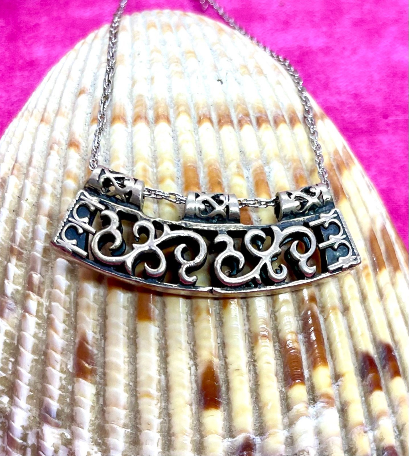 Sterling Silver necklace 18 . X094